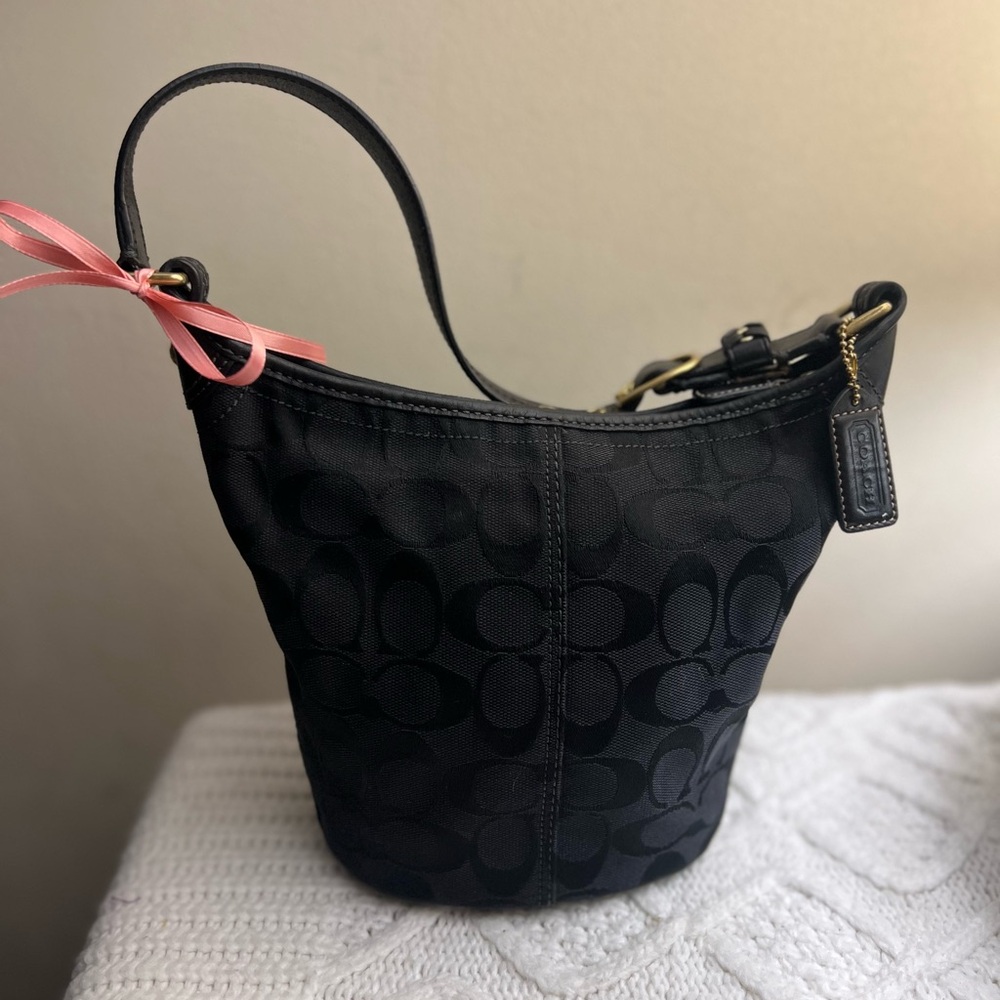 Coach Black Mini Shoulder Bucket Bag 🖤 - Picture 3 of 14